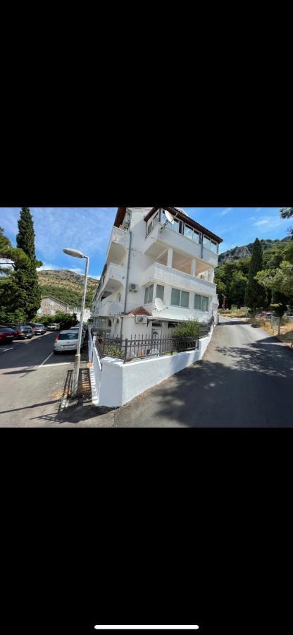 Apartments Sveti Stefan-Marko المظهر الخارجي الصورة
